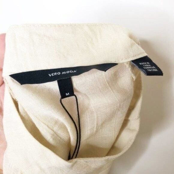 VERO MODA Blouse Rushed Volume Sleeves - Picture 8 of 8